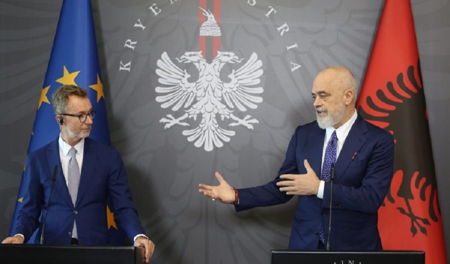 Ambasadori i BE: Mbyllja e negociatave ne 2027 realitet nese intesifikoni reformat